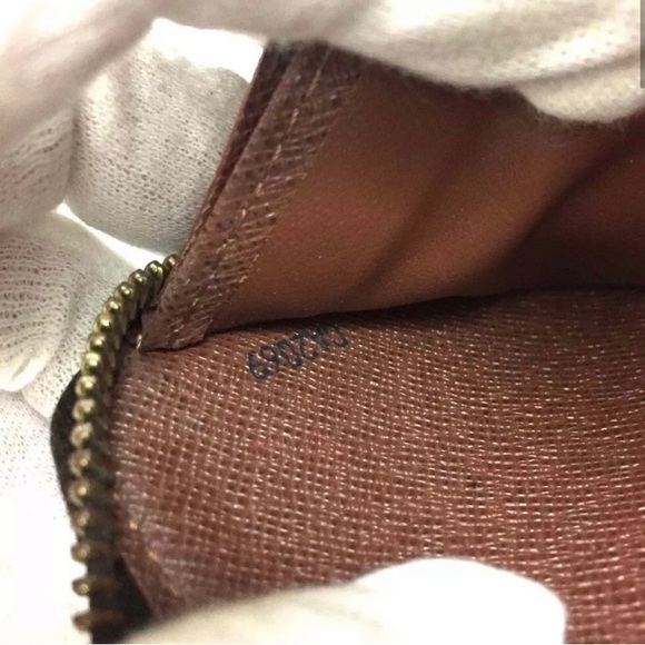 Louis Vuitton wallet - Picture 5 of 6